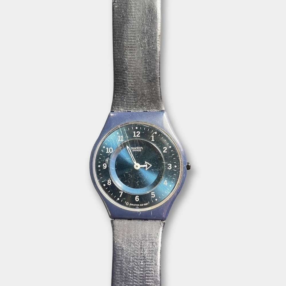 Swatch Swiss Watch Thinsider 1997 SFN102 Leather Band Blue Vintage